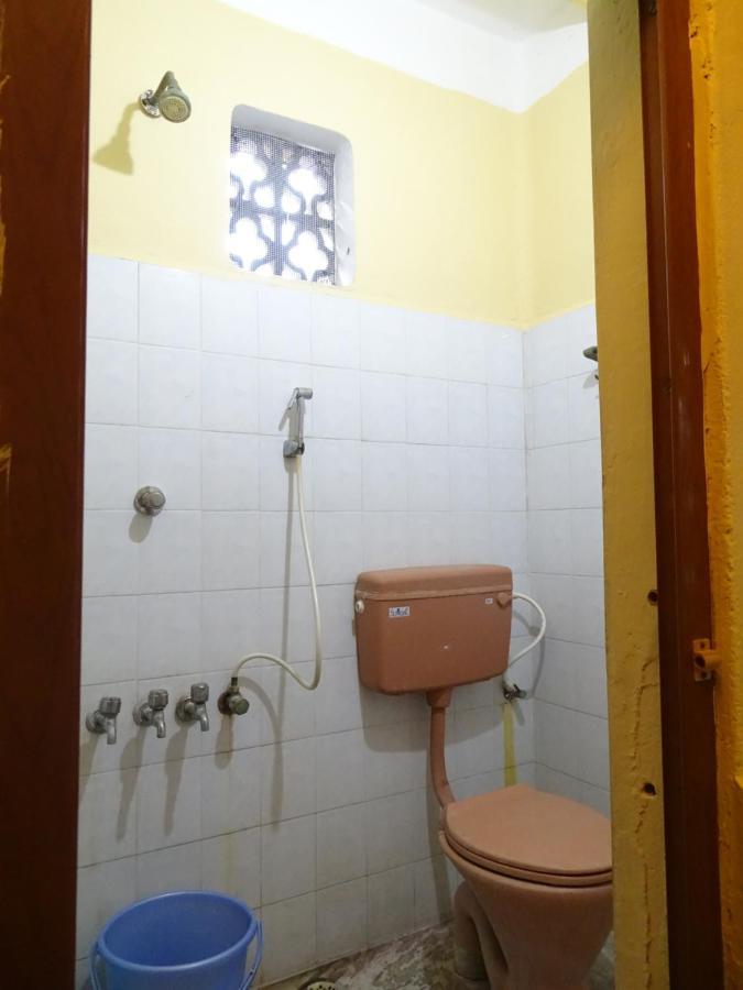 รูทาร์ด พอนดิเชอรี Hostel ปอนดิเชอรี ภายนอก รูปภาพ